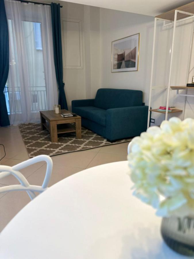 Palazzorefici Νάπολη Εξωτερικό φωτογραφία