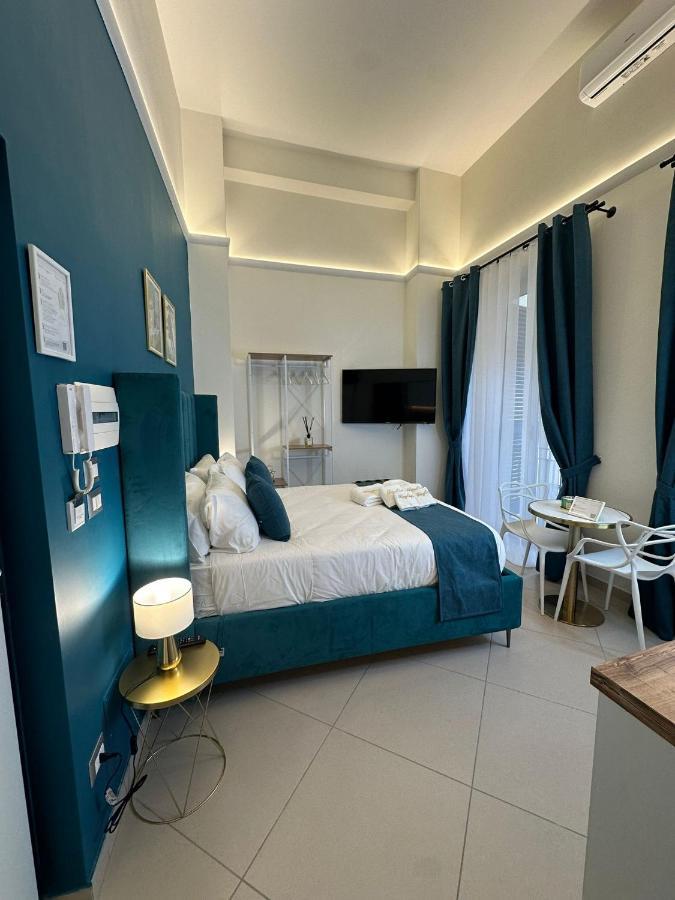 Palazzorefici Νάπολη Εξωτερικό φωτογραφία